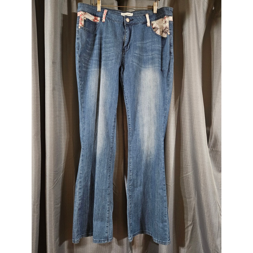 Ranch Dressn Womens 24 Aztec Print Flare Jeans Medium Wash Southwestern Rodeo - Picture 2 of 6